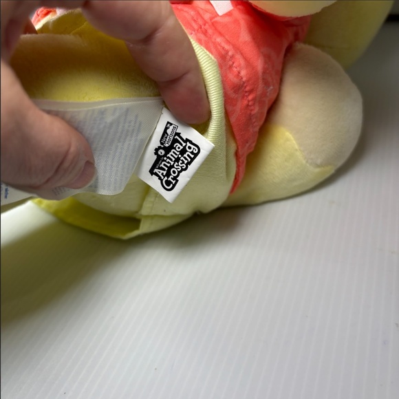 Build A Bear Workshop Animal Crossing NewHorizon Isabelle Plush Lamb With Outfit - Picture 13 of 14